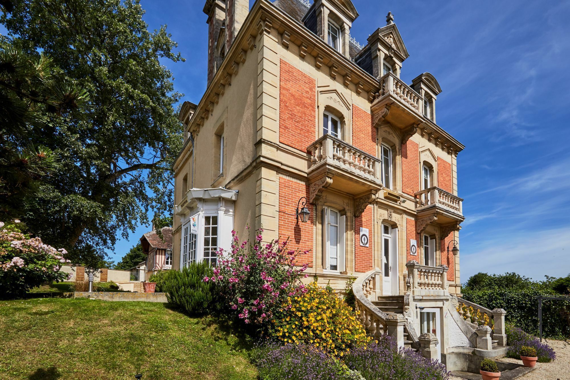 Les Villas D'Arromanches, Teritoria ภายนอก รูปภาพ